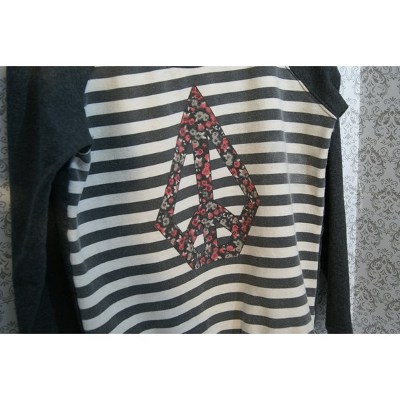 Medium Sz 12 Volcom Sweater All Day Fleece Floral Peace Diamond Design Stripes - Picture 3 of 9